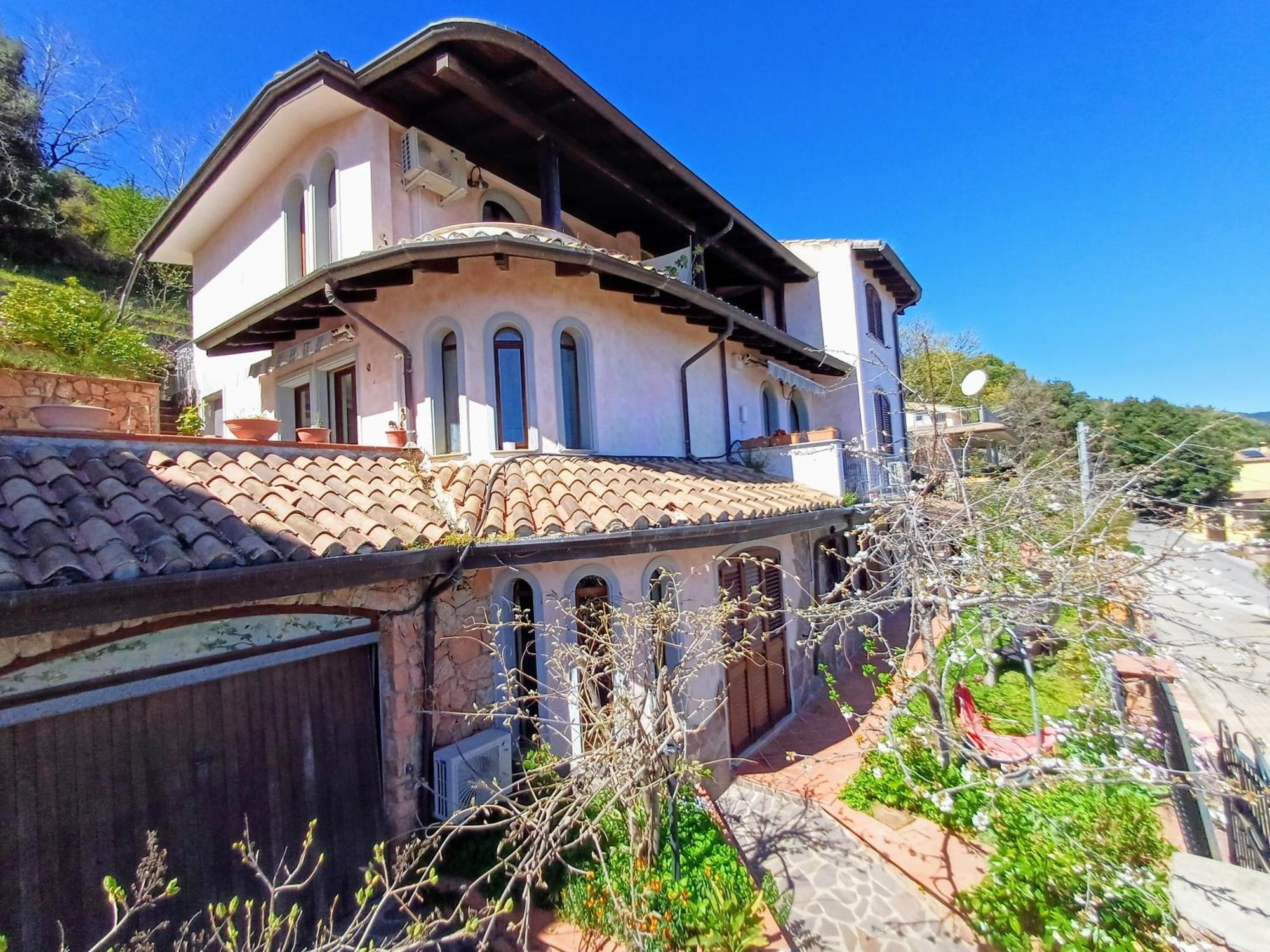 Monti E Mare Lanusei Exterior foto